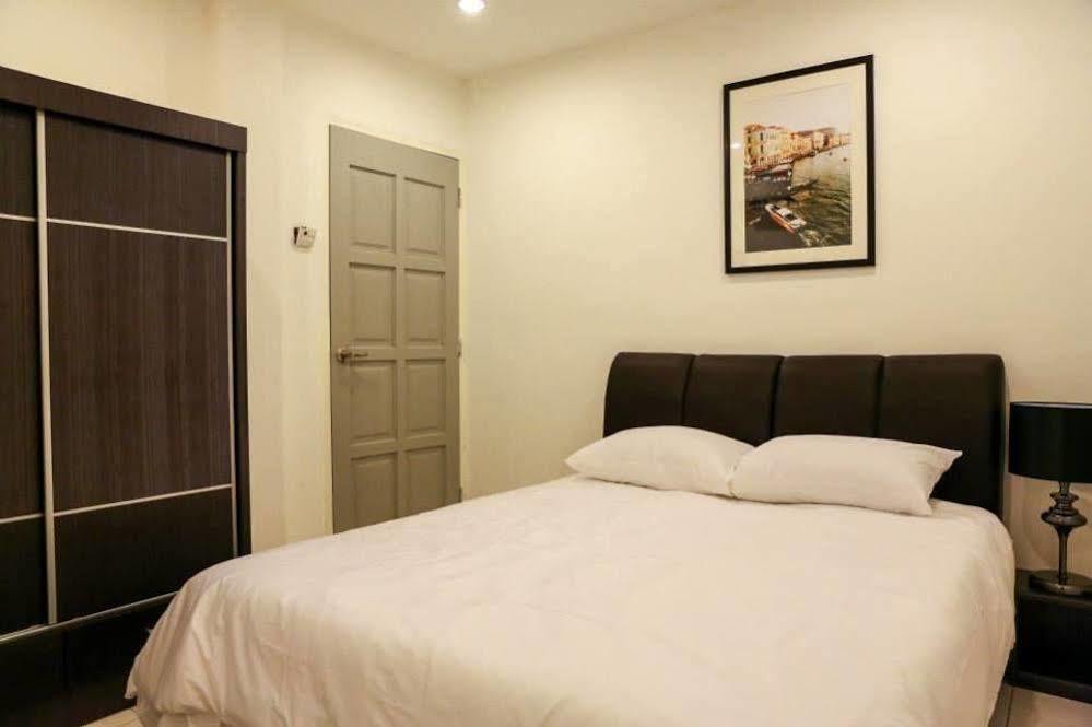 Ipoh Apartment Bagian luar foto